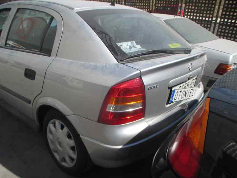 opel astra g berlina del año 1999