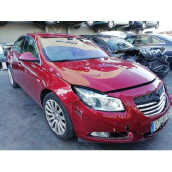 opel insignia berlina del año 2010