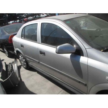 opel astra g berlina del año 1999