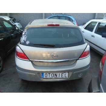 opel astra h berlina del año 2006