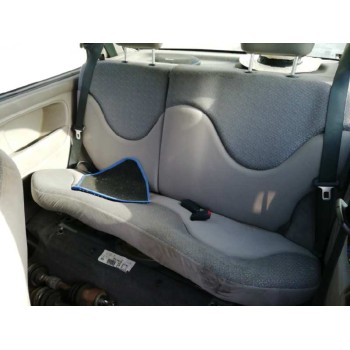 nissan micra (k11) del año 2003