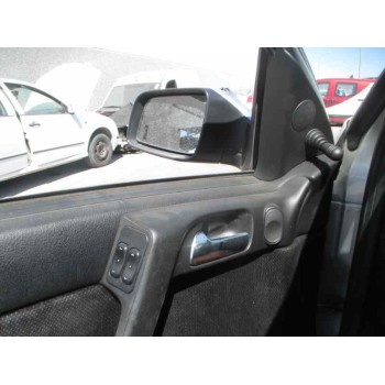 opel astra g berlina del año 1999