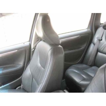 volvo xc70 i cross country (295) del año 2001