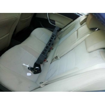 opel insignia berlina del año 2010