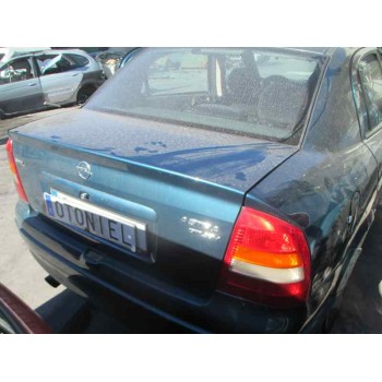 opel astra g berlina del año 2001