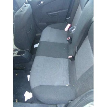 opel astra h berlina del año 2006