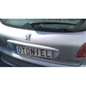 peugeot 206 berlina del año 2004