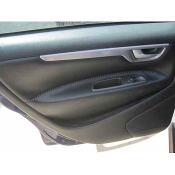 volvo xc70 i cross country (295) del año 2001