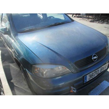 opel astra g berlina del año 2001