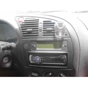 citroën xsara berlina del año 2000