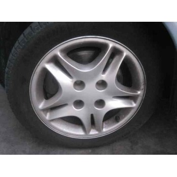 citroën xsara berlina del año 2002