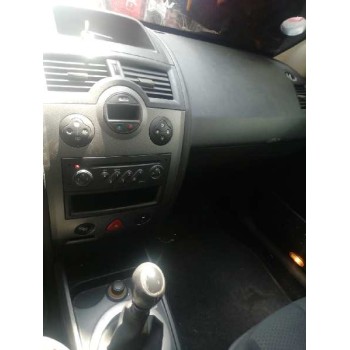 renault megane ii berlina 5p del año 2004