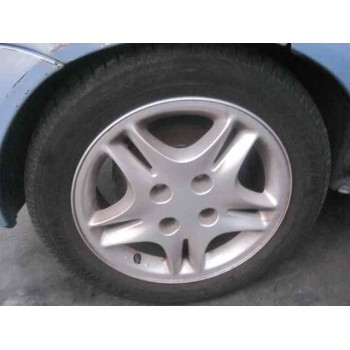 citroën xsara berlina del año 2002