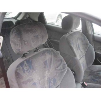 citroën xsara berlina del año 2000