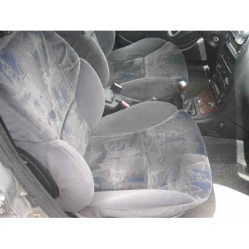 citroën xsara berlina del año 2000