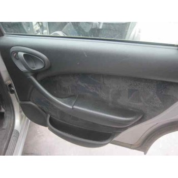 citroën xsara berlina del año 2000