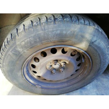 peugeot 807 del año 2003