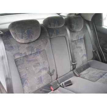 citroën xsara berlina del año 2000