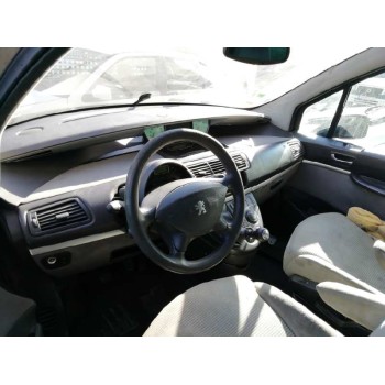 peugeot 807 del año 2003