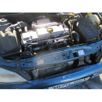 opel astra g berlina del año 2001