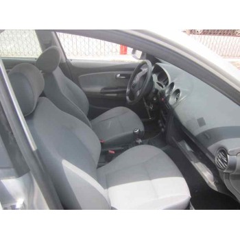 seat ibiza (6l1) del año 2003