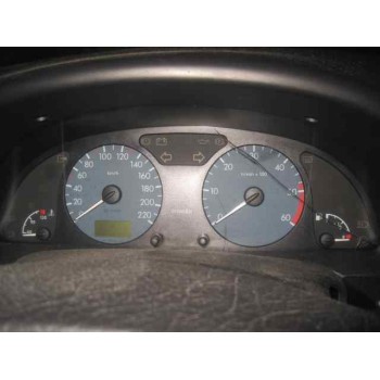 citroën xsara berlina del año 2002