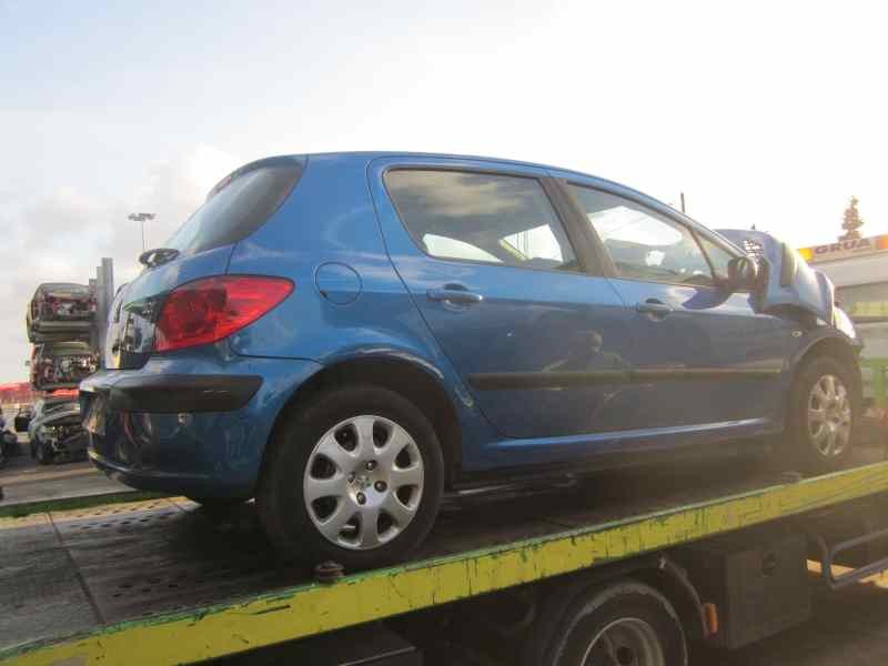 peugeot 307 berlina (s2) del año 2005
