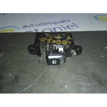 MANDO ELEVALUNAS TRASERO DERECHO 