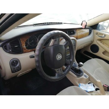 jaguar x-type del año 2004