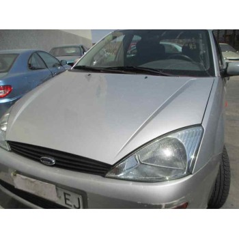 ford focus berlina (cak) del año 2000