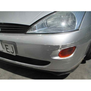 ford focus berlina (cak) del año 2000