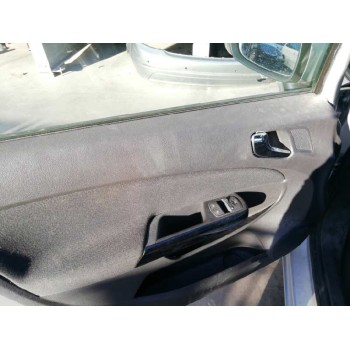 opel corsa d del año 2010