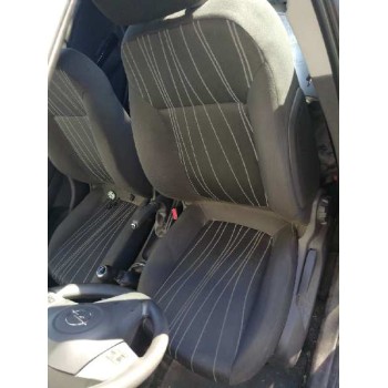 opel corsa d del año 2010