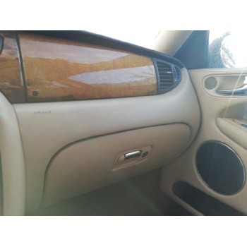 jaguar x-type del año 2004