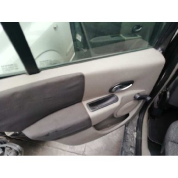 renault modus del año 2004