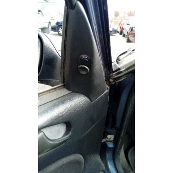 saab 900 berlina del año 1994