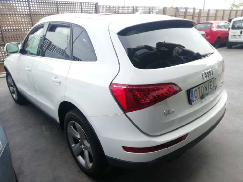 AUDI Q5 (8R)