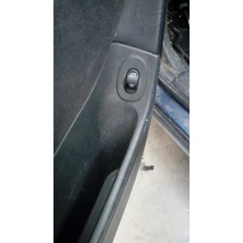 saab 900 berlina del año 1994