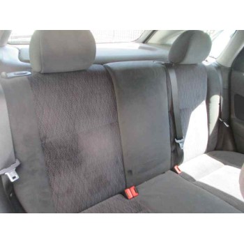 ford focus berlina (cak) del año 2000