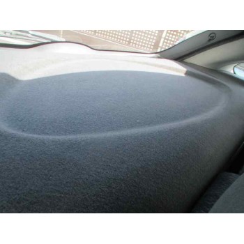 ford focus berlina (cak) del año 2000