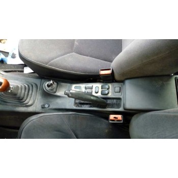 saab 900 berlina del año 1994