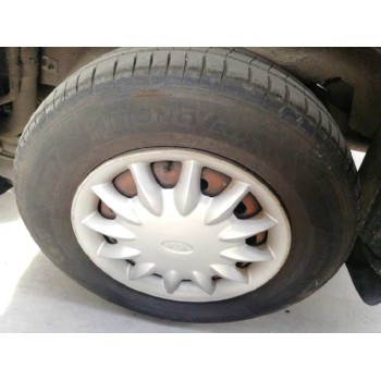 kia carnival del año 2001