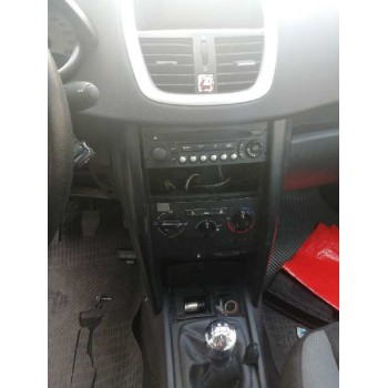 peugeot 207 del año 2007