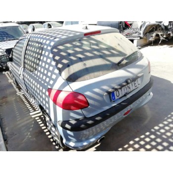 peugeot 206 berlina del año 2001