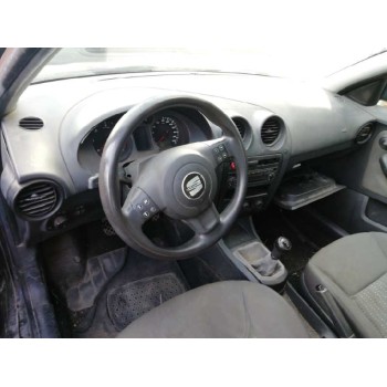 seat ibiza (6l1) del año 2004
