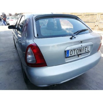 daewoo nubira berlina del año 1998