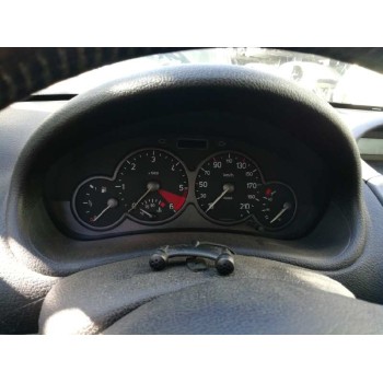 peugeot 206 berlina del año 2001