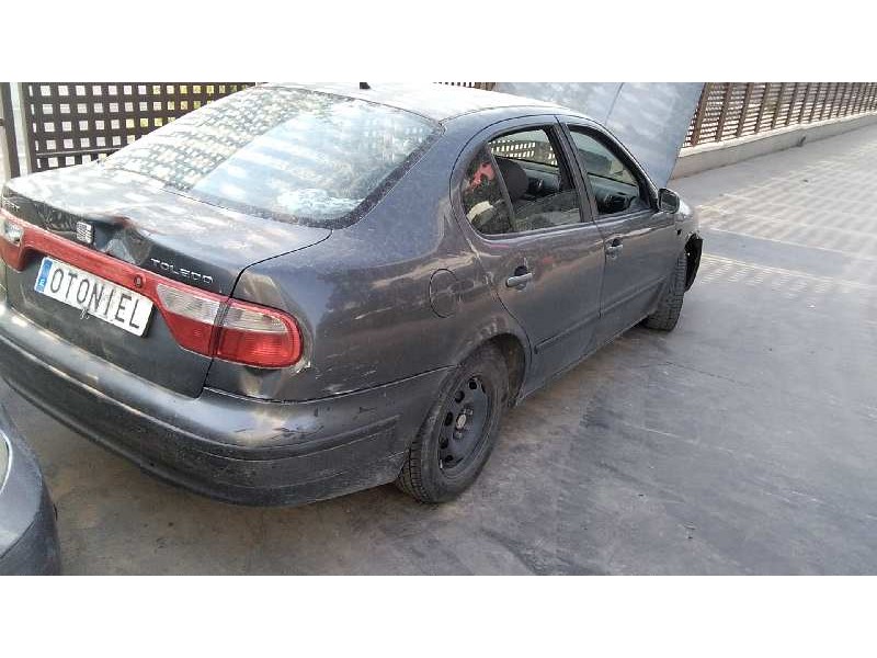 SEAT TOLEDO (1M2)