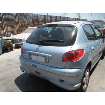 peugeot 206 berlina del año 2004