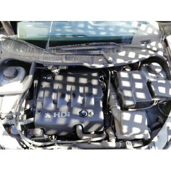 peugeot 206 berlina del año 2001